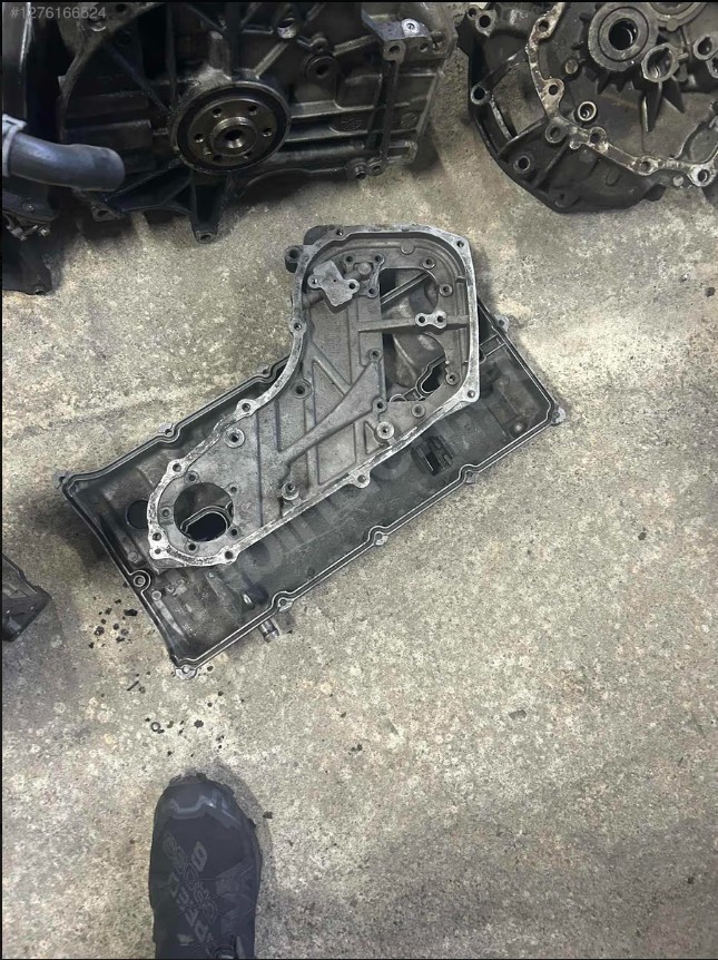 Kia Sorento Zincir Tabla Kapağı Çıkma Yedek Parça